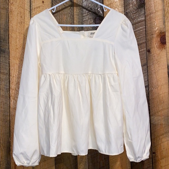 Listicle Tops - NWT blouse top